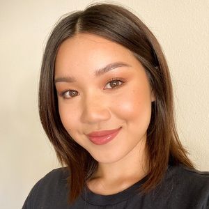 Meet your Posher, Thuy